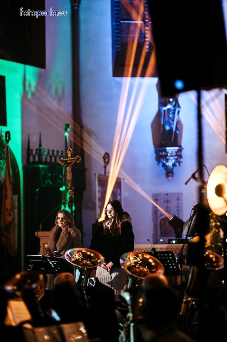 Zdjęcie w galerii na portalu naszraciborz.pl: Wspólnie grali dla Adama – charytatywny koncert w Łubowicach [FOTO] wiadomości z regionu