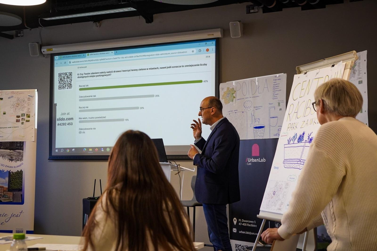 Zdjęcie w galerii na portalu naszraciborz.pl: Warsztaty adaptacji do zmian klimatu w Raciborzu. Miejski plan wchodzi w fazę konkretnych rozwiązań wiadomości z regionu