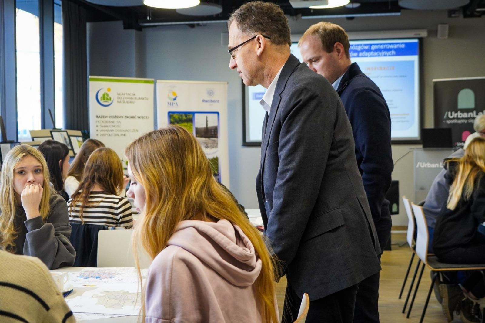 Zdjęcie w galerii na portalu naszraciborz.pl: Warsztaty adaptacji do zmian klimatu w Raciborzu. Miejski plan wchodzi w fazę konkretnych rozwiązań wiadomości z regionu