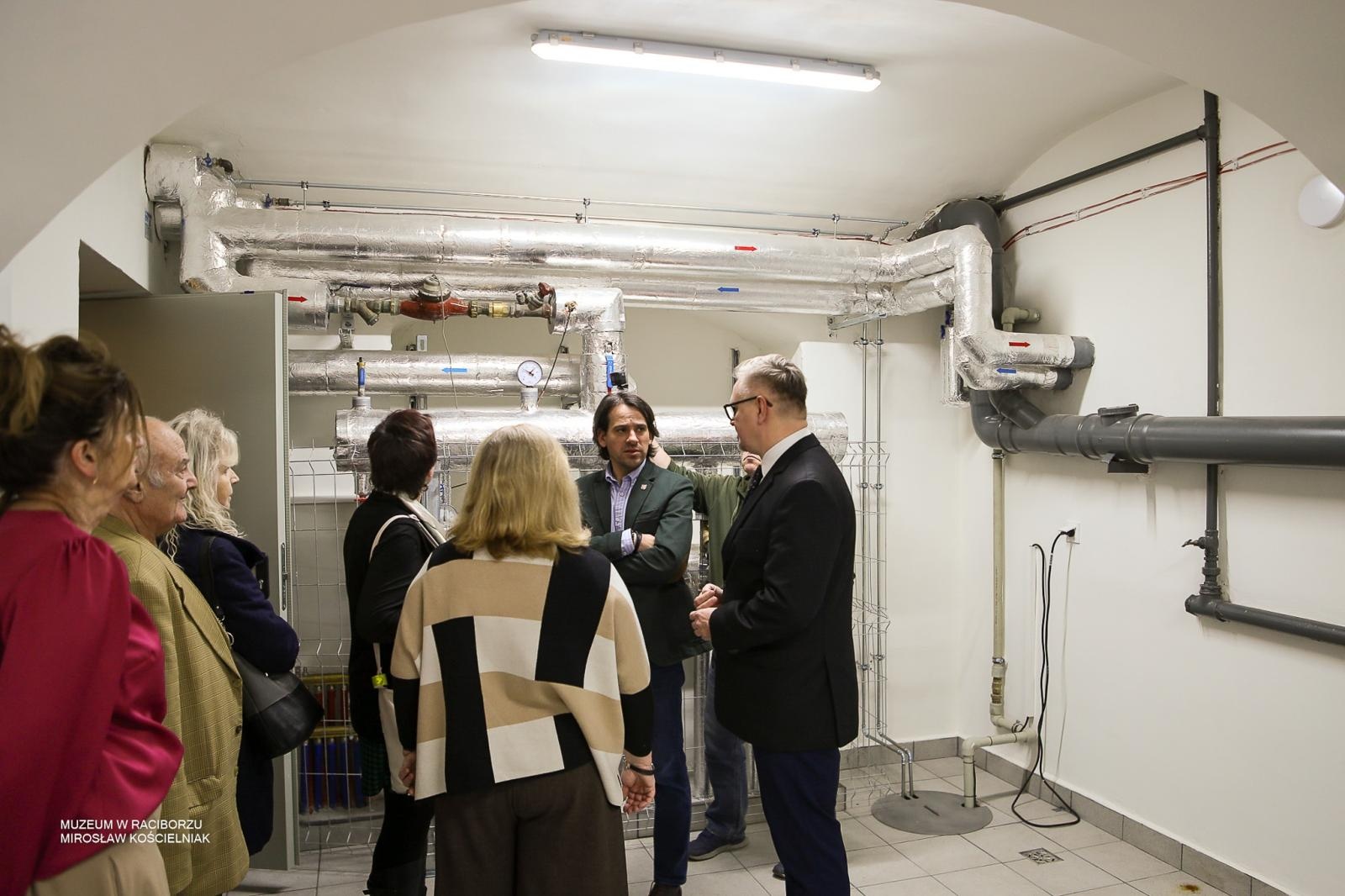 Zdjęcie w galerii na portalu naszraciborz.pl: Tajemnice kamienicy przy ul. Chopina 12. Muzeum odsłoniło podziemny Racibórz wiadomości z regionu