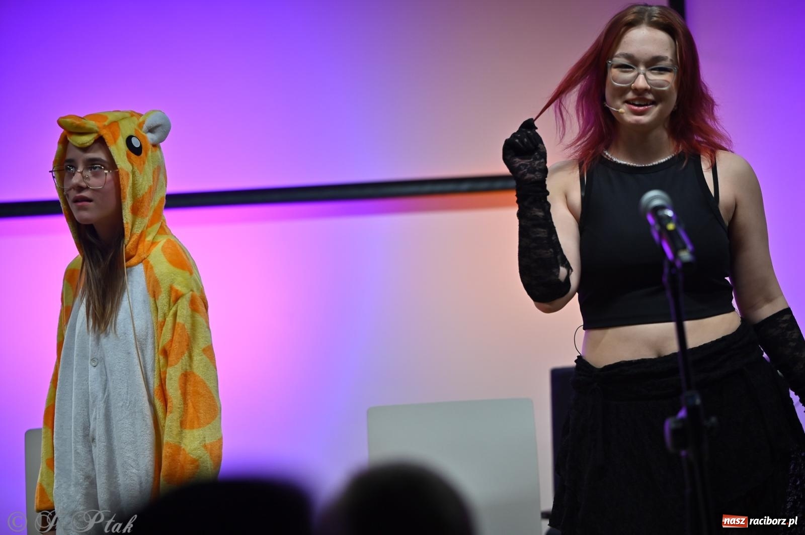 Zdjęcie w galerii na portalu naszraciborz.pl: Spektakl Rodzina w Urban Labie. Premiera grupy teatralnej IRREALIS w Raciborzu wiadomości z regionu