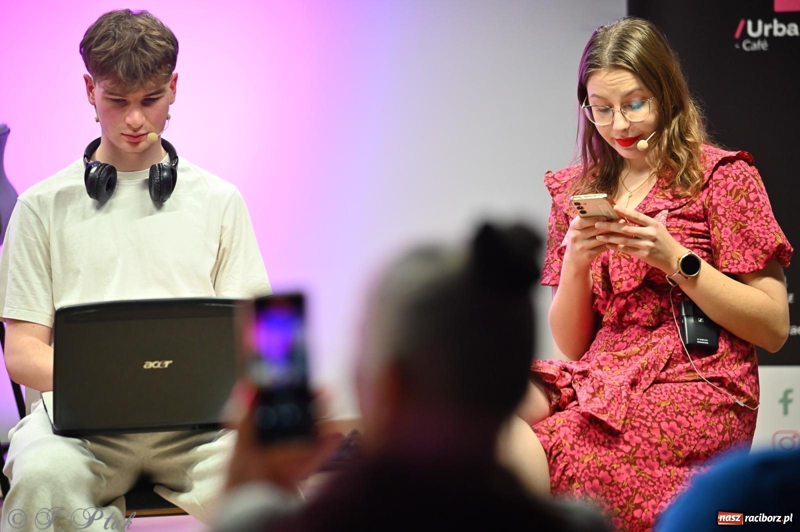 Zdjęcie w galerii na portalu naszraciborz.pl: Spektakl Rodzina w Urban Labie. Premiera grupy teatralnej IRREALIS w Raciborzu wiadomości z regionu