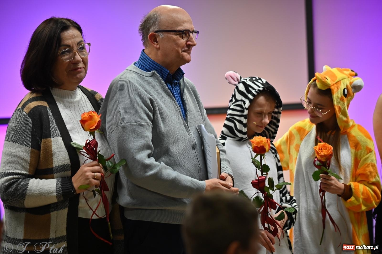 Zdjęcie w galerii na portalu naszraciborz.pl: Spektakl Rodzina w Urban Labie. Premiera grupy teatralnej IRREALIS w Raciborzu wiadomości z regionu