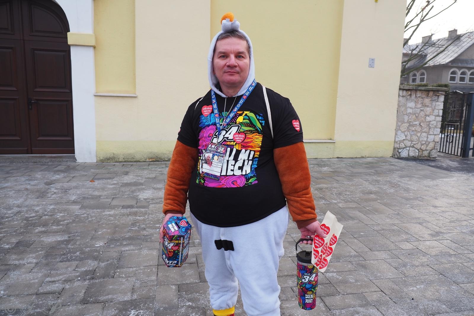 Zdjęcie w galerii na portalu naszraciborz.pl: 34. Finał WOŚP w Raciborzu - blisko 120 wolontariuszy i atrakcje na Rynku wiadomości z regionu