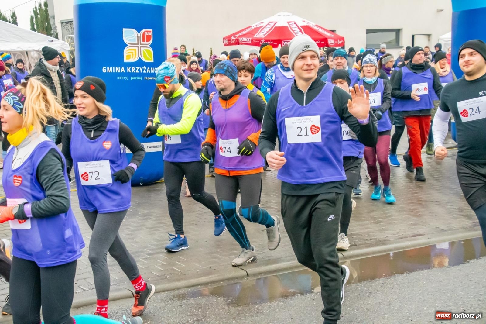 Zdjęcie w galerii na portalu naszraciborz.pl: II Bieg Sołtysa w Roszkowie na finał WOŚP pobił rekordy wiadomości z regionu