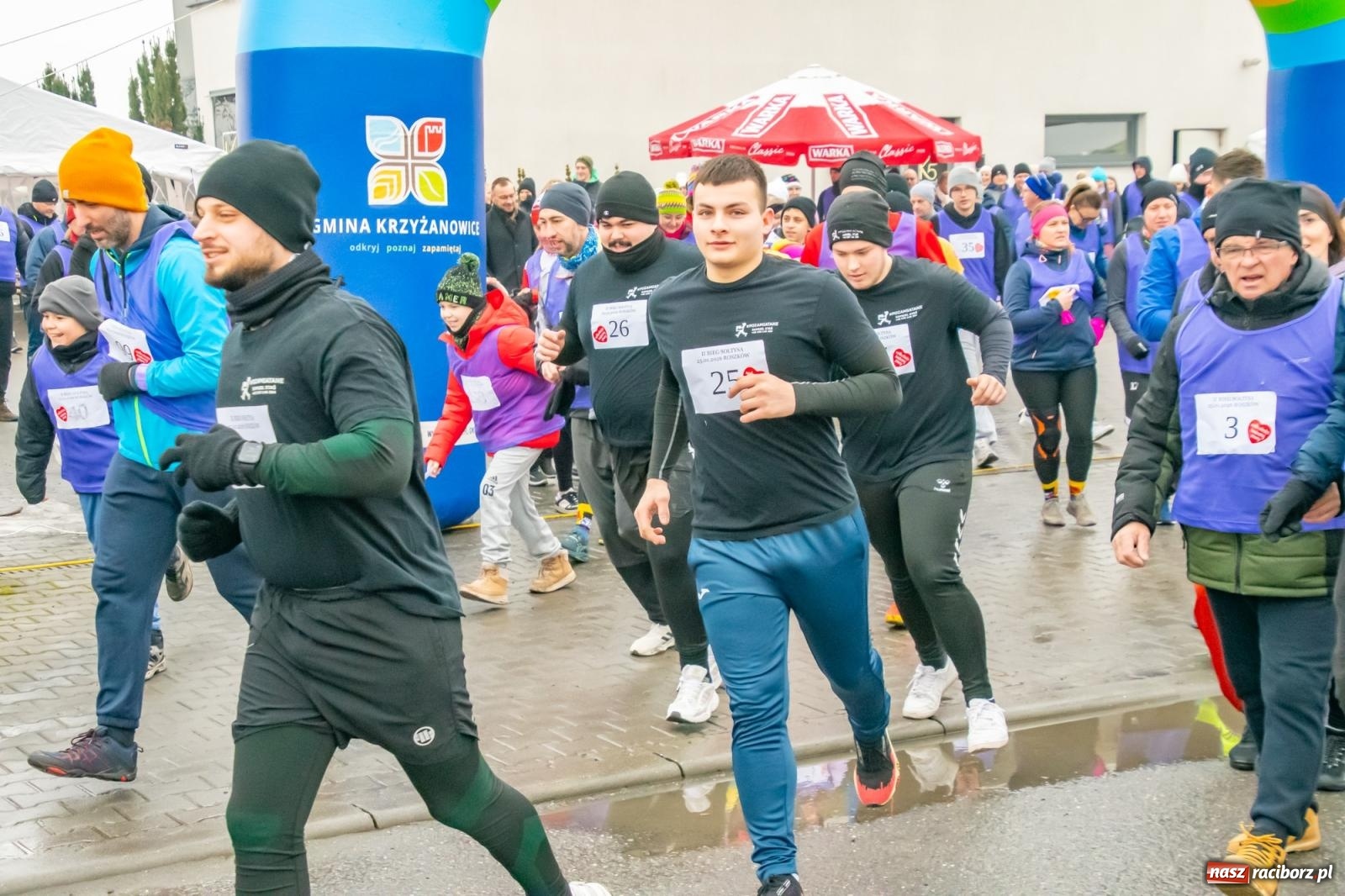 Zdjęcie w galerii na portalu naszraciborz.pl: II Bieg Sołtysa w Roszkowie na finał WOŚP pobił rekordy wiadomości z regionu