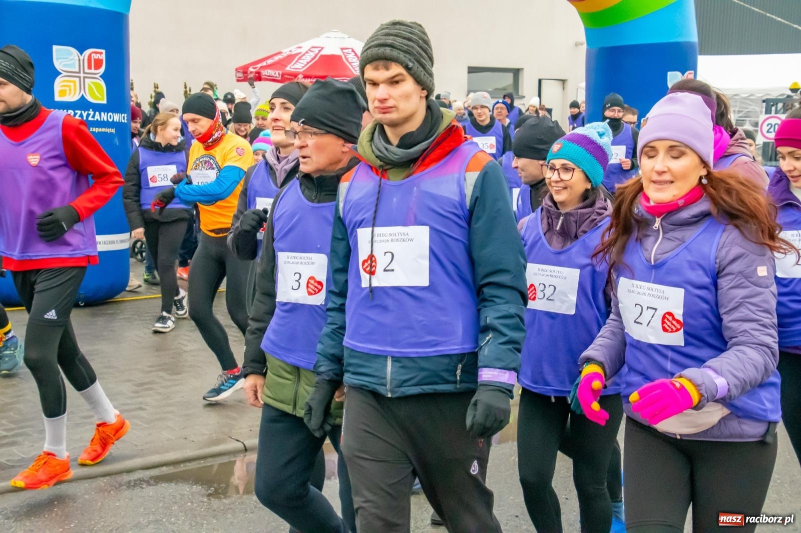 Zdjęcie w galerii na portalu naszraciborz.pl: II Bieg Sołtysa w Roszkowie na finał WOŚP pobił rekordy wiadomości z regionu