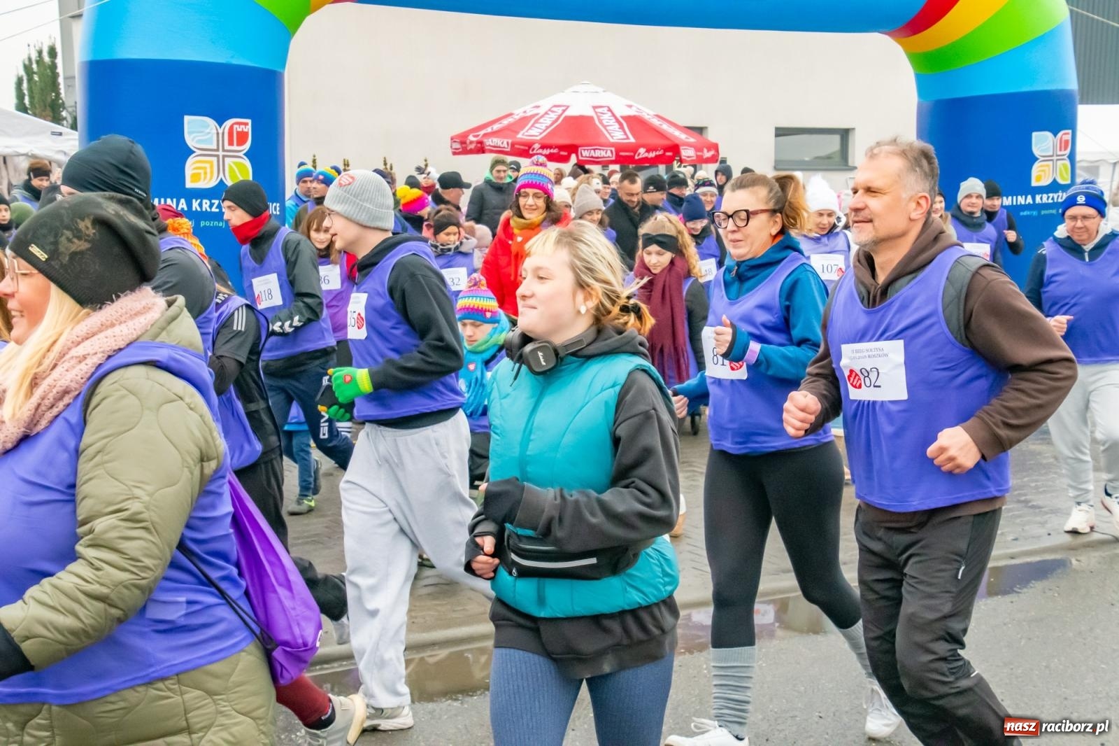 Zdjęcie w galerii na portalu naszraciborz.pl: II Bieg Sołtysa w Roszkowie na finał WOŚP pobił rekordy wiadomości z regionu