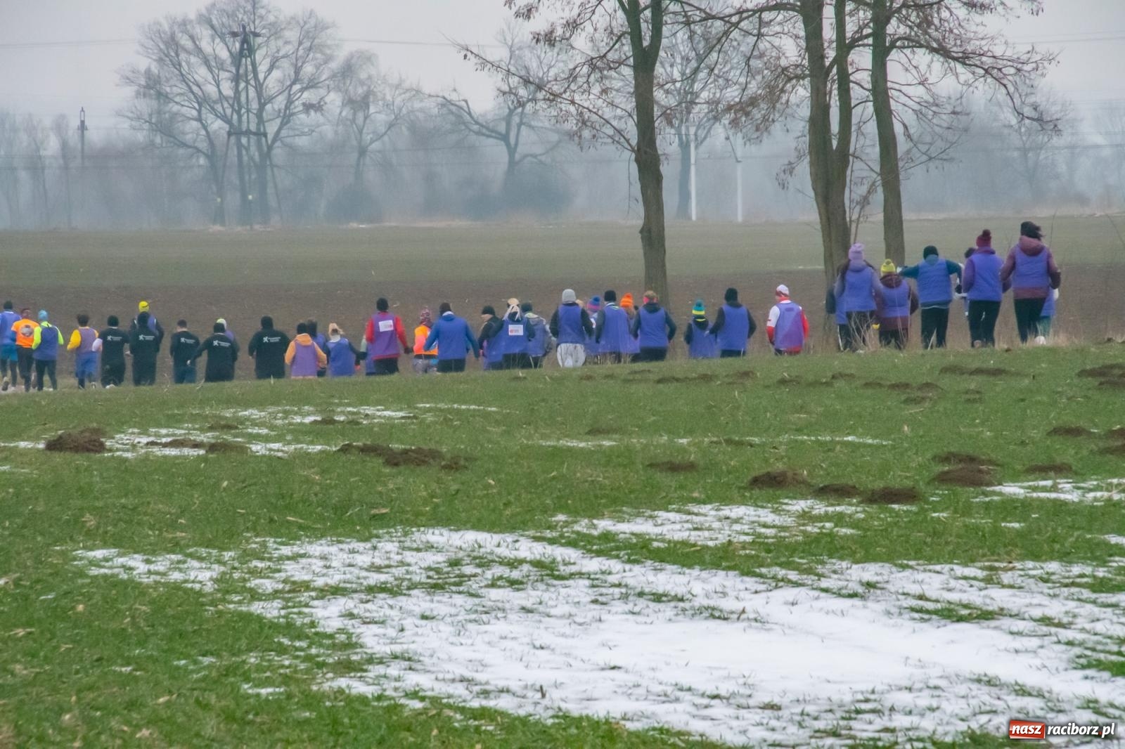 Zdjęcie w galerii na portalu naszraciborz.pl: II Bieg Sołtysa w Roszkowie na finał WOŚP pobił rekordy wiadomości z regionu