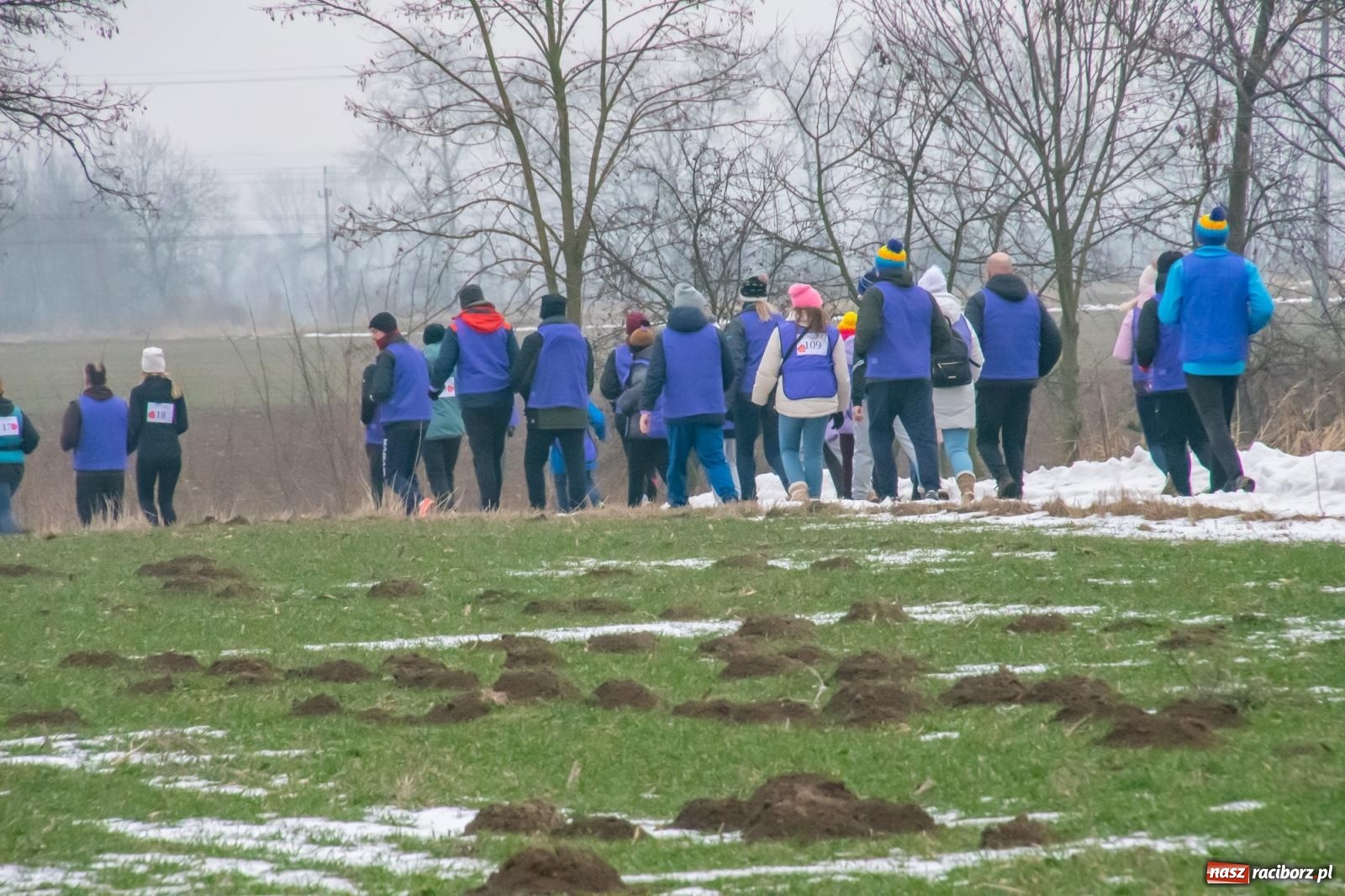 Zdjęcie w galerii na portalu naszraciborz.pl: II Bieg Sołtysa w Roszkowie na finał WOŚP pobił rekordy wiadomości z regionu