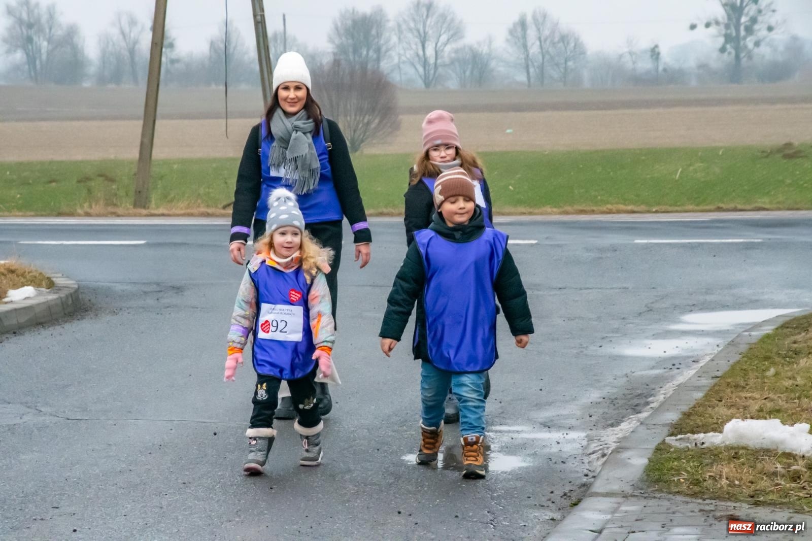 Zdjęcie w galerii na portalu naszraciborz.pl: II Bieg Sołtysa w Roszkowie na finał WOŚP pobił rekordy wiadomości z regionu