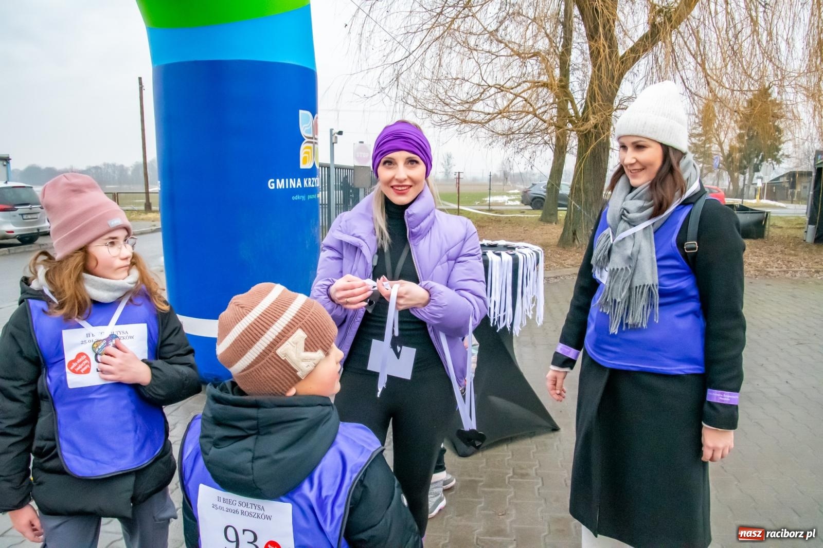 Zdjęcie w galerii na portalu naszraciborz.pl: II Bieg Sołtysa w Roszkowie na finał WOŚP pobił rekordy wiadomości z regionu