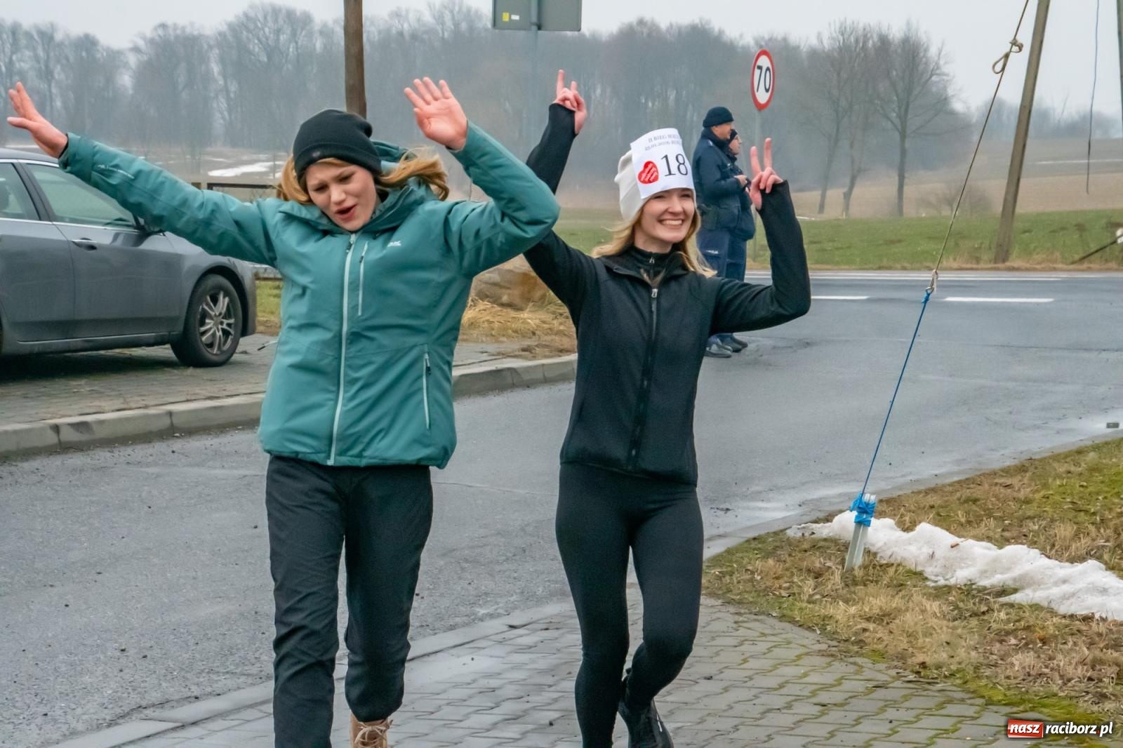 Zdjęcie w galerii na portalu naszraciborz.pl: II Bieg Sołtysa w Roszkowie na finał WOŚP pobił rekordy wiadomości z regionu