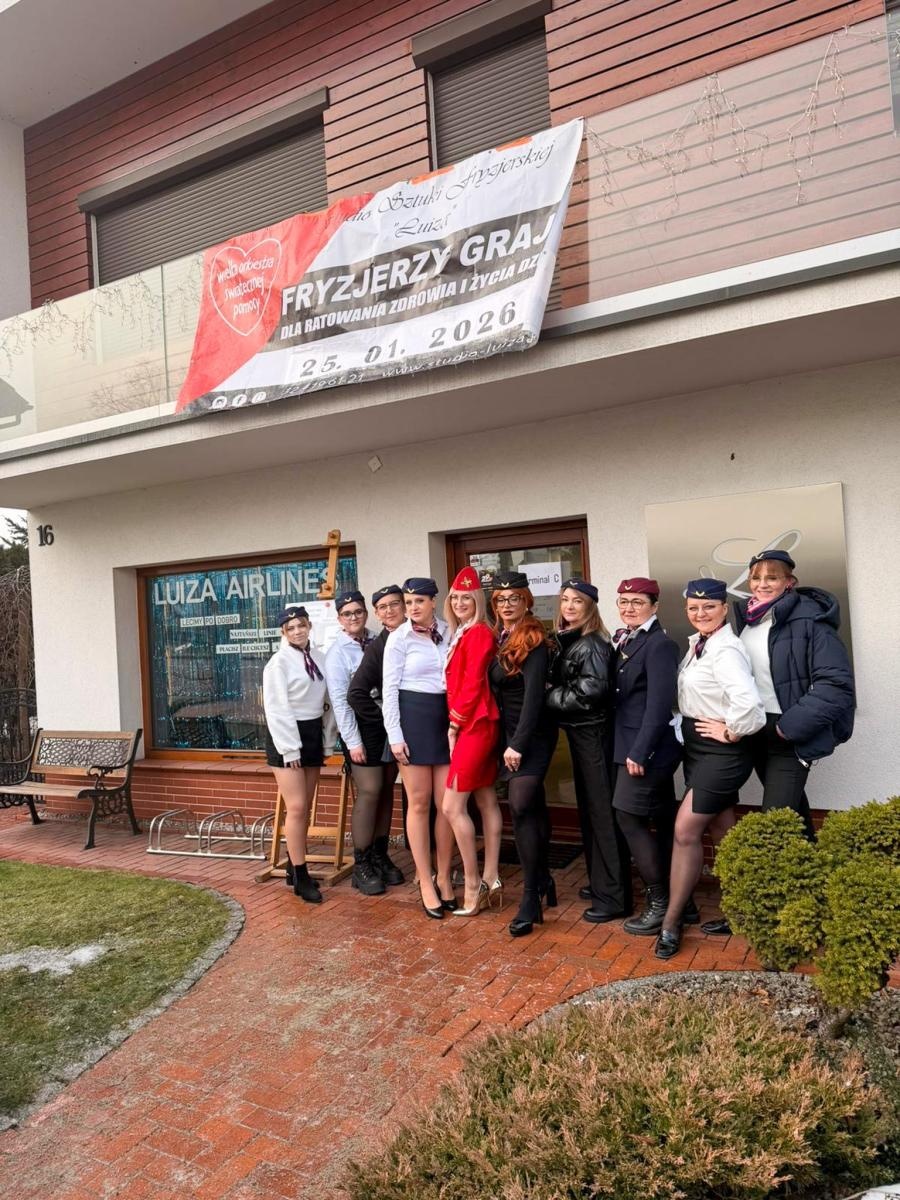 Zdjęcie w galerii na portalu naszraciborz.pl: Kolejna edycja WOŚP w Tworkowie. Salon Luiza znów zagrał z Orkiestrą wiadomości z regionu