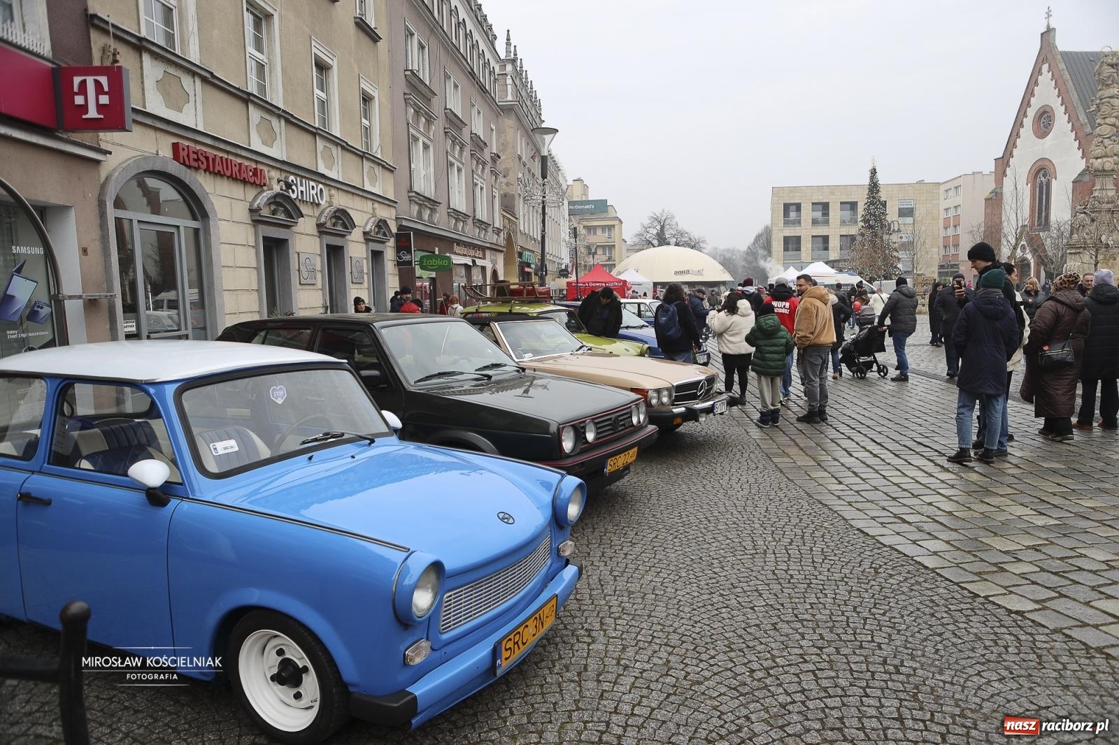 Zdjęcie w galerii na portalu naszraciborz.pl: Rock, ogień, Zumba i licytacje – tak przebiegł finał WOŚP na raciborskim Rynku [FOTO i WIDEO] wiadomości z regionu