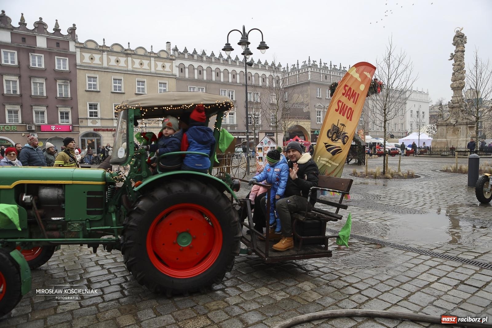 Zdjęcie w galerii na portalu naszraciborz.pl: Rock, ogień, Zumba i licytacje – tak przebiegł finał WOŚP na raciborskim Rynku [FOTO i WIDEO] wiadomości z regionu