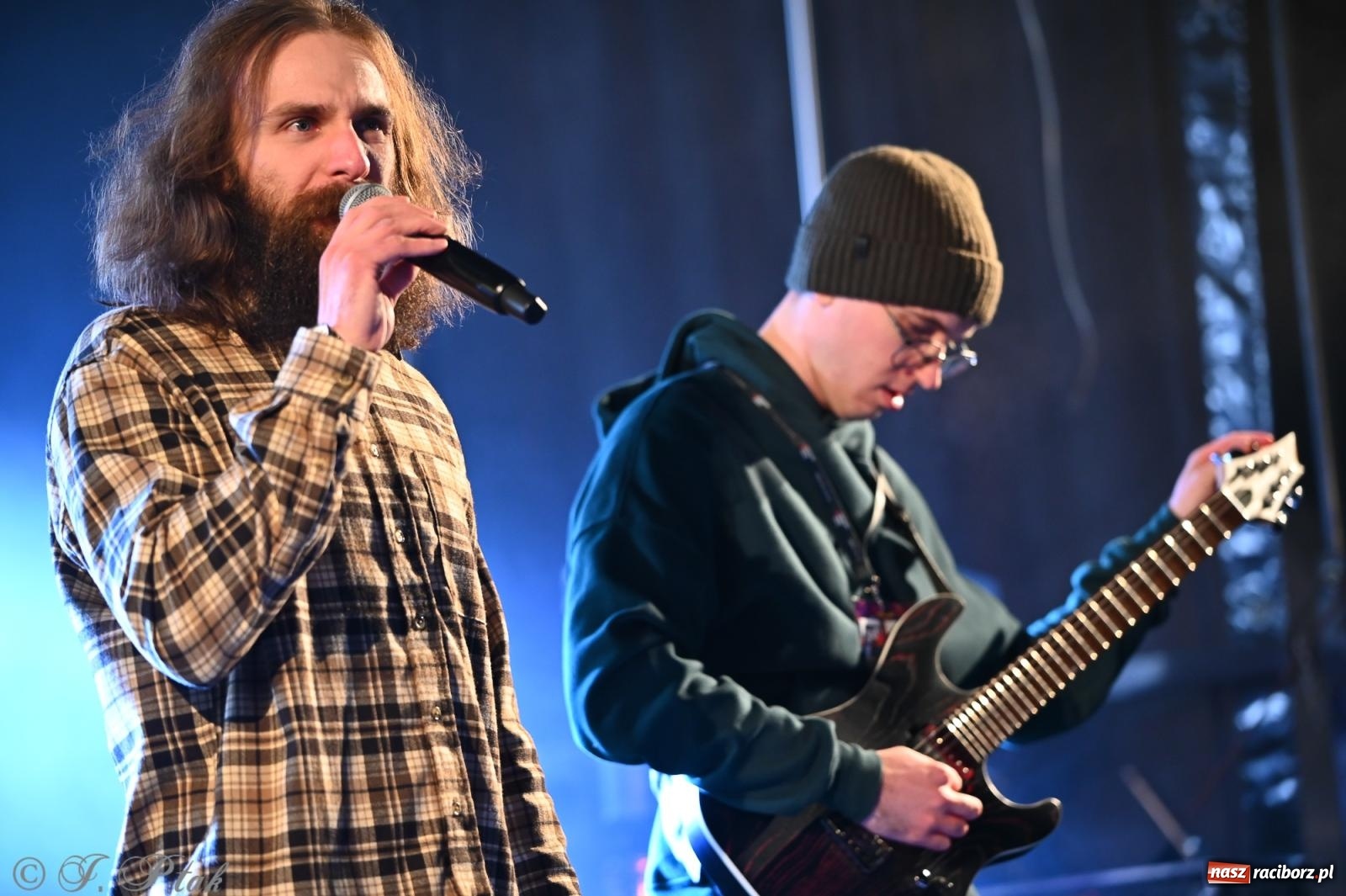 Zdjęcie w galerii na portalu naszraciborz.pl: Rock, ogień, Zumba i licytacje – tak przebiegł finał WOŚP na raciborskim Rynku [FOTO i WIDEO] wiadomości z regionu