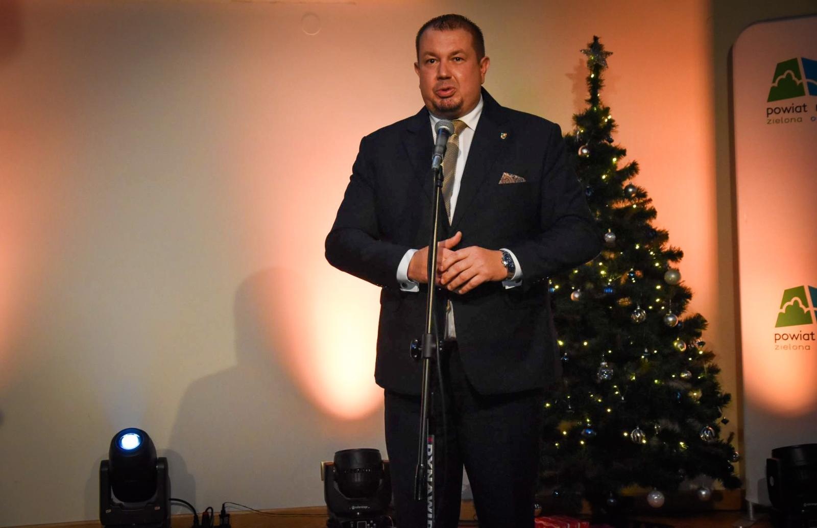 Zdjęcie w galerii na portalu naszraciborz.pl: Powiatowa Gala Operetkowa na Zamku Piastowskim [FOTO i WIDEO] wiadomości z regionu