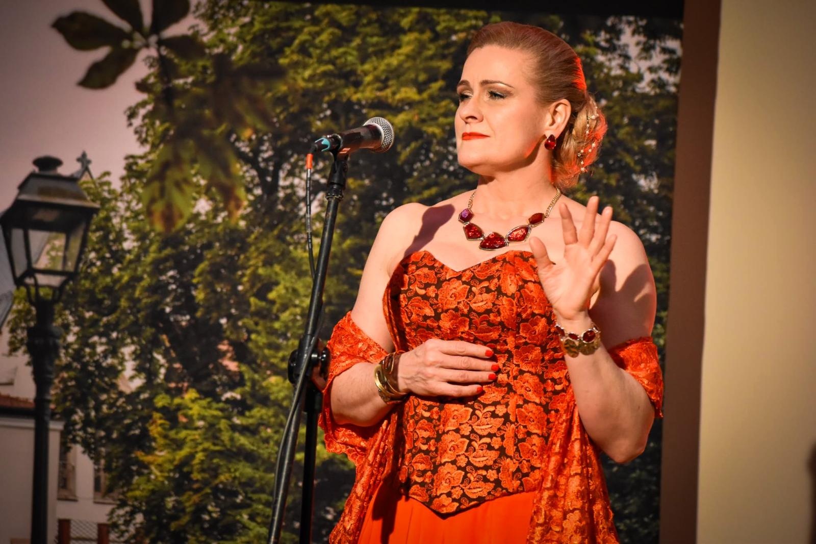 Zdjęcie w galerii na portalu naszraciborz.pl: Powiatowa Gala Operetkowa na Zamku Piastowskim [FOTO i WIDEO] wiadomości z regionu