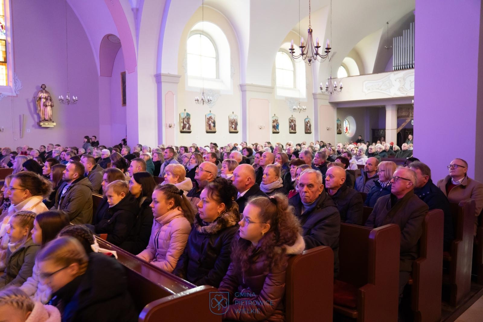 Zdjęcie w galerii na portalu naszraciborz.pl: Gminny Przegląd Kolęd w Pietrowicach Wielkich z udziałem górali z Milówki wiadomości z regionu