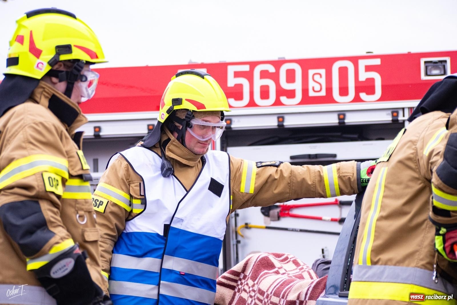 Zdjęcie w galerii na portalu naszraciborz.pl: Trzy OSP razem. Pokazy ratownictwa technicznego podczas finału WOŚP wiadomości z regionu