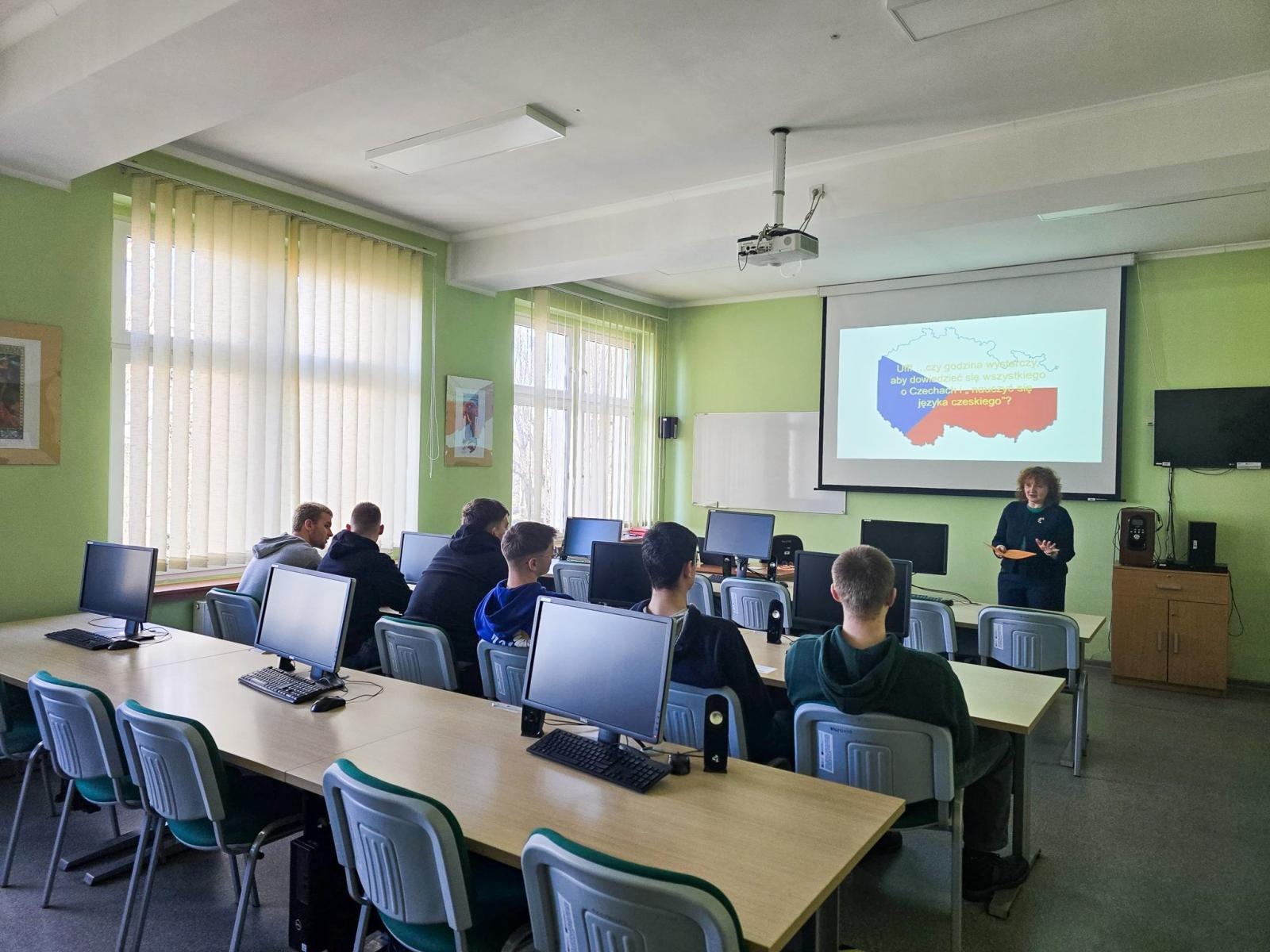 Zdjęcie w galerii na portalu naszraciborz.pl: Dzień Otwartych Drzwi w Instytucie Języków i Translatoryki ANS w Raciborzu wiadomości z regionu