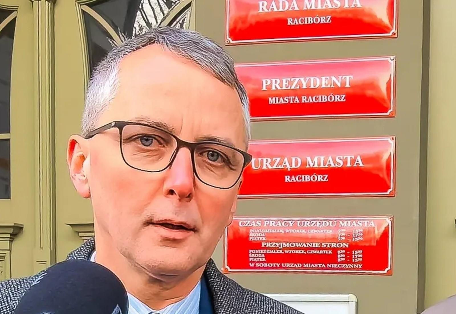 Zdjęcie w galerii na portalu naszraciborz.pl: Dariusz Polowy: Podejmiemy działania by uchronić oświatę przed błędami prezydenta Wojciechowicza [WIDEO] wiadomości z regionu
