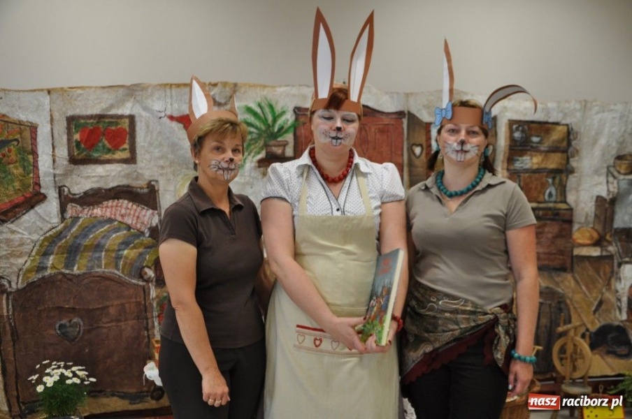 Zdjęcie w galerii na portalu naszraciborz.pl: Bajkowe spotkanie w Pietrowicach wiadomości z regionu
