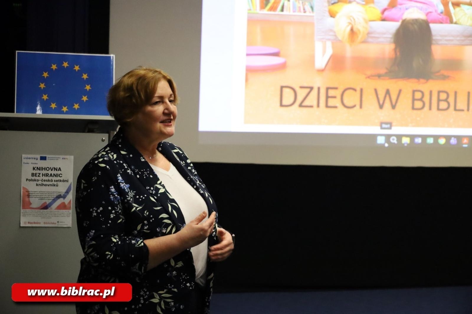 Zdjęcie w galerii na portalu naszraciborz.pl: Jak przyciągnąć dzieci do biblioteki? Kolejne spotkanie bibliotekarzy z Raciborza i Karwiny wiadomości z regionu