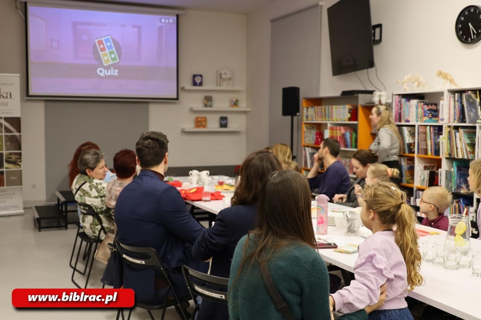 Zdjęcie w galerii na portalu naszraciborz.pl: Kto został Czytelnikiem Roku 2025? W Bibliotece podsumowano konkurs czytelniczy wiadomości z regionu