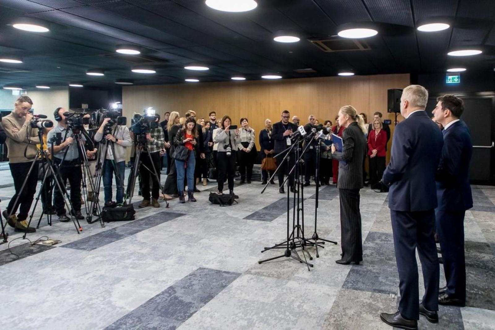 Zdjęcie w galerii na portalu naszraciborz.pl: Kompas edukacyjnego jutra. Ministra edukacji w Województwie Śląskim wiadomości z regionu