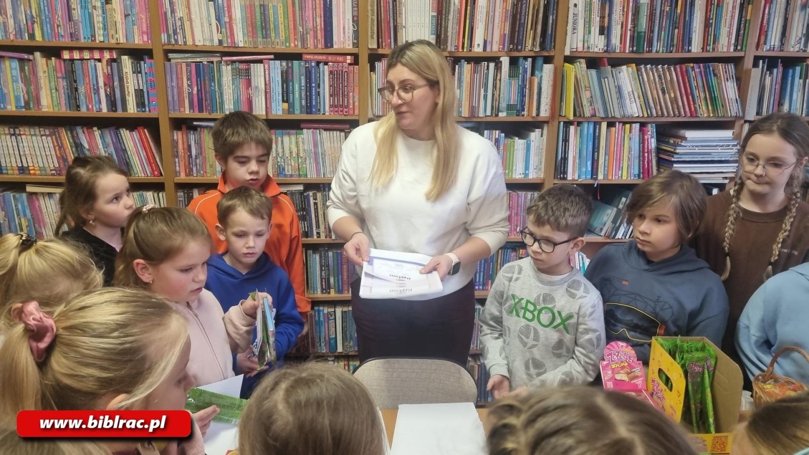 Zdjęcie w galerii na portalu naszraciborz.pl: Konkurs pięknego pisania w Ocicach wiadomości z regionu