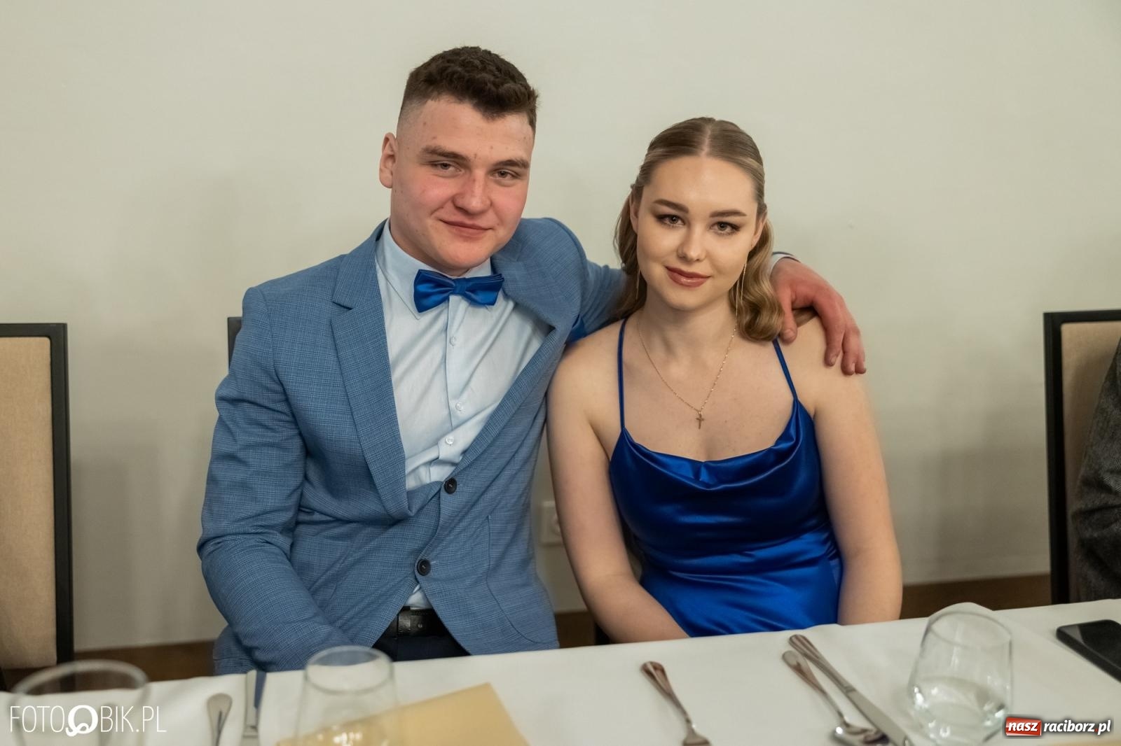 Zdjęcie w galerii na portalu naszraciborz.pl: ZSO nr 1 w Raciborzu po raz pierwszy bawi się na studniówce w Rudach [FOTO i WIDEO] wiadomości z regionu