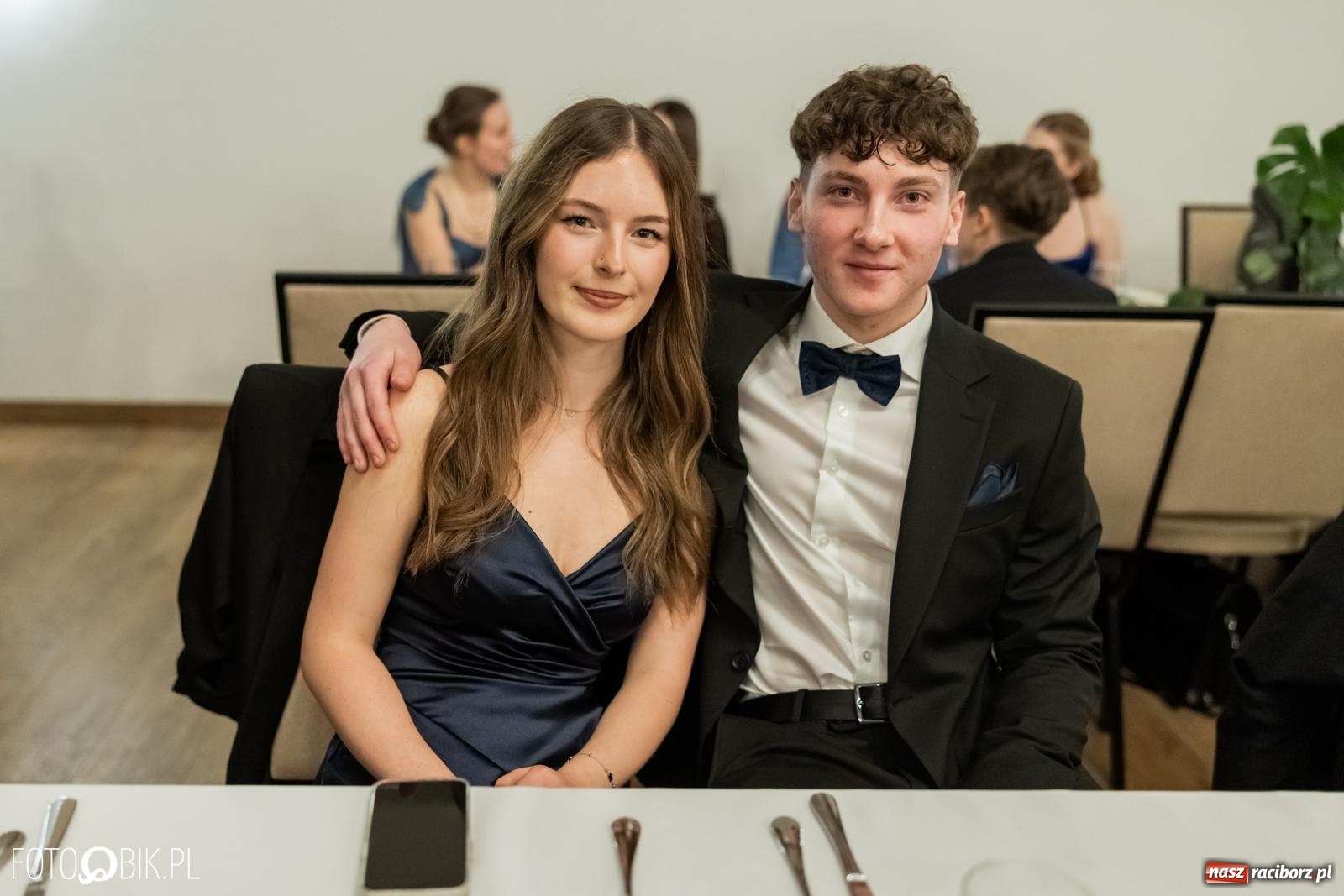 Zdjęcie w galerii na portalu naszraciborz.pl: ZSO nr 1 w Raciborzu po raz pierwszy bawi się na studniówce w Rudach [FOTO i WIDEO] wiadomości z regionu