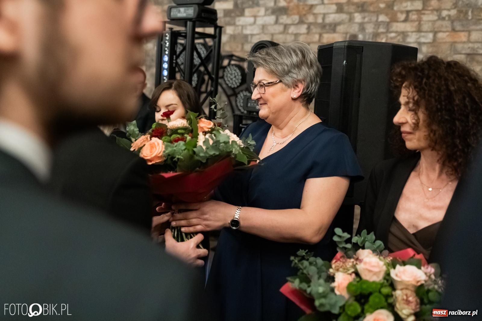 Zdjęcie w galerii na portalu naszraciborz.pl: ZSO nr 1 w Raciborzu po raz pierwszy bawi się na studniówce w Rudach [FOTO i WIDEO] wiadomości z regionu