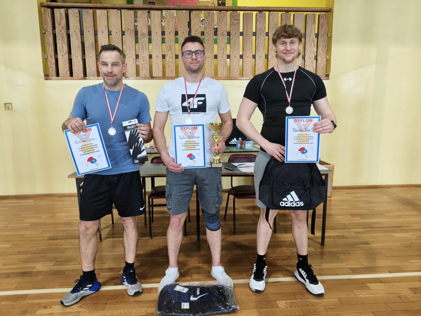 Zdjęcie w galerii na portalu naszraciborz.pl: Turniej tenisa stołowego o puchar wójta gminy Nędza z rekordową frekwencją wiadomości z regionu