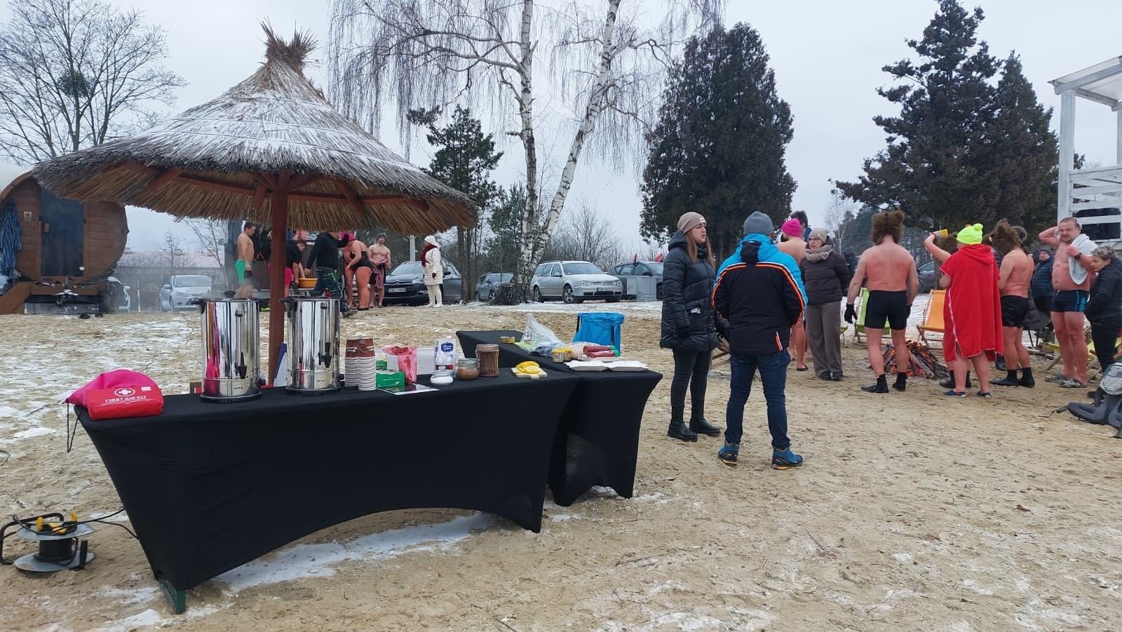 Zdjęcie w galerii na portalu naszraciborz.pl: Wodnik Challenge. Zimowa próba charakteru nad wodą [FOTO] wiadomości z regionu