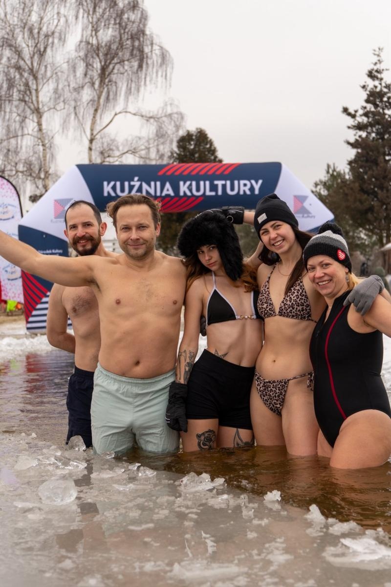 Zdjęcie w galerii na portalu naszraciborz.pl: Wodnik Challenge. Zimowa próba charakteru nad wodą [FOTO] wiadomości z regionu