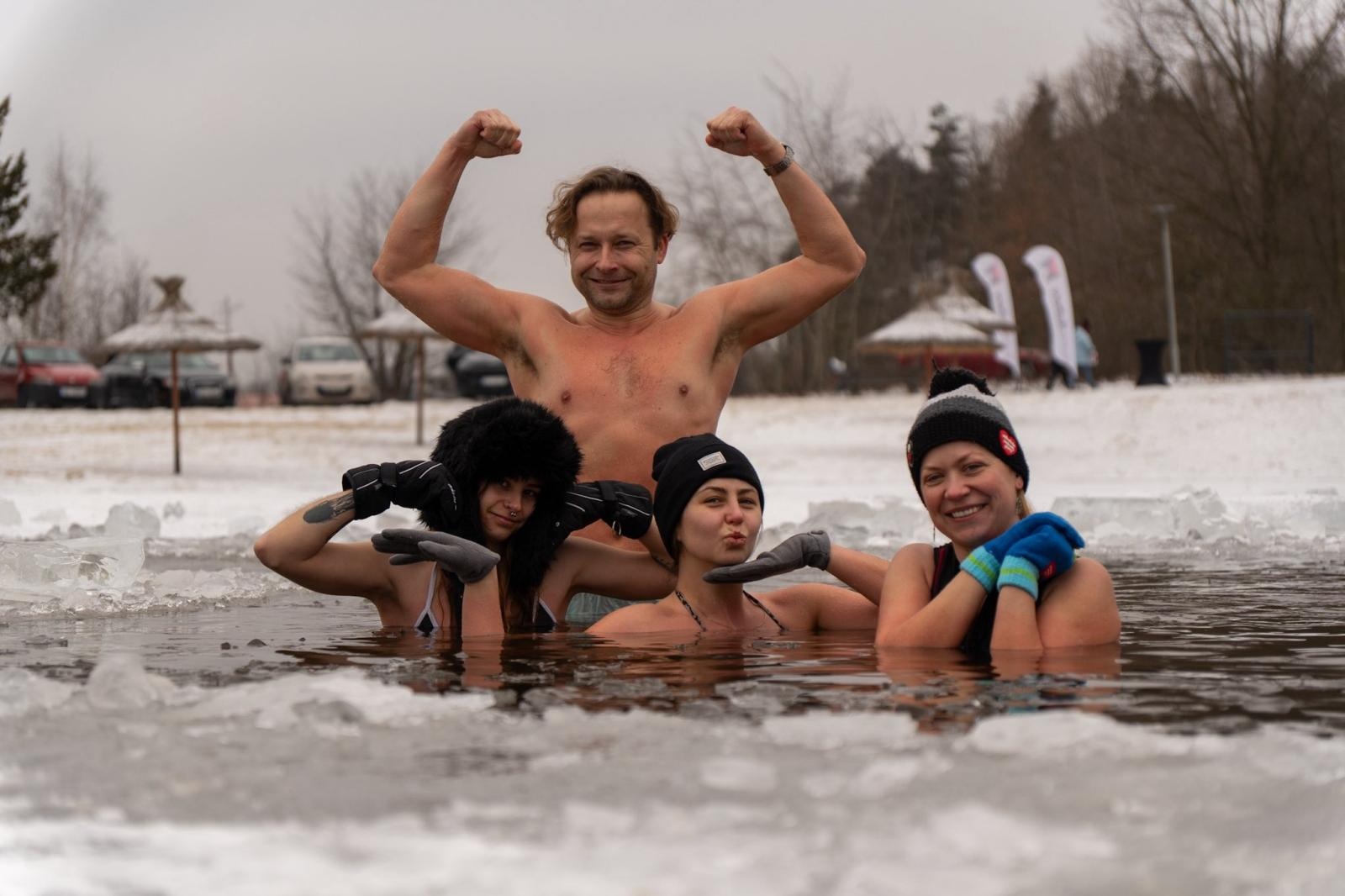 Zdjęcie w galerii na portalu naszraciborz.pl: Wodnik Challenge. Zimowa próba charakteru nad wodą [FOTO] wiadomości z regionu