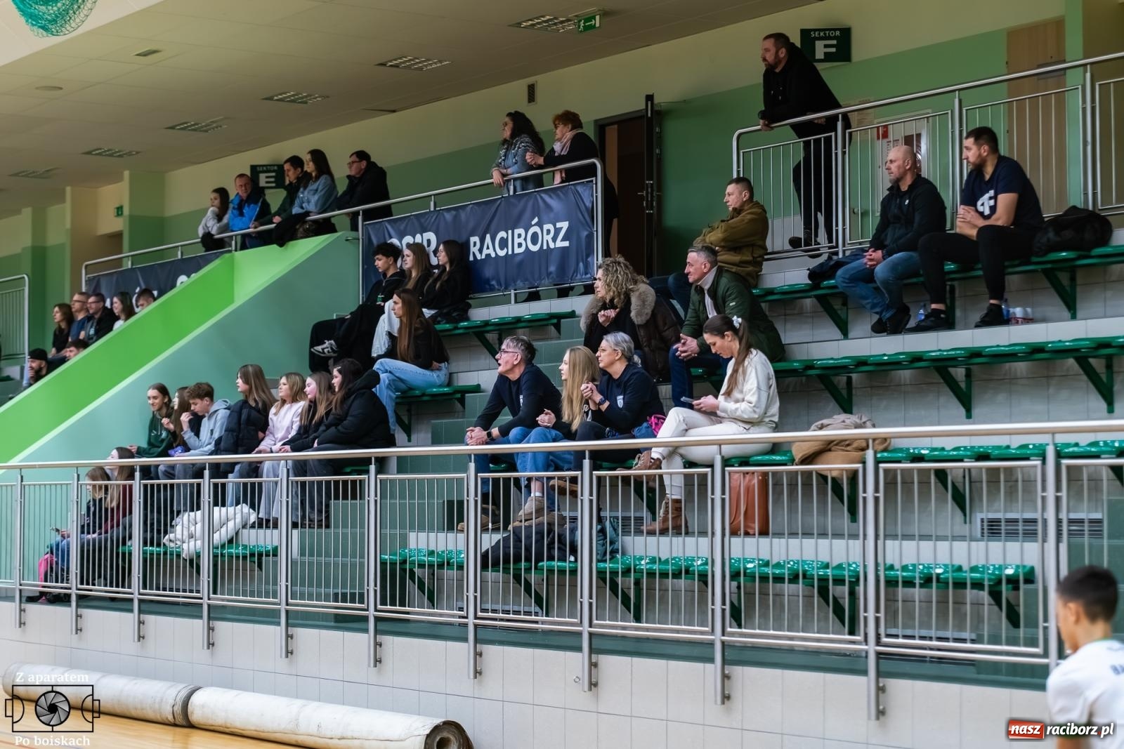 Zdjęcie w galerii na portalu naszraciborz.pl: Ostatni domowy mecz po myśli Klubu Siatkarskiego Racibórz [FOTO] wiadomości z regionu