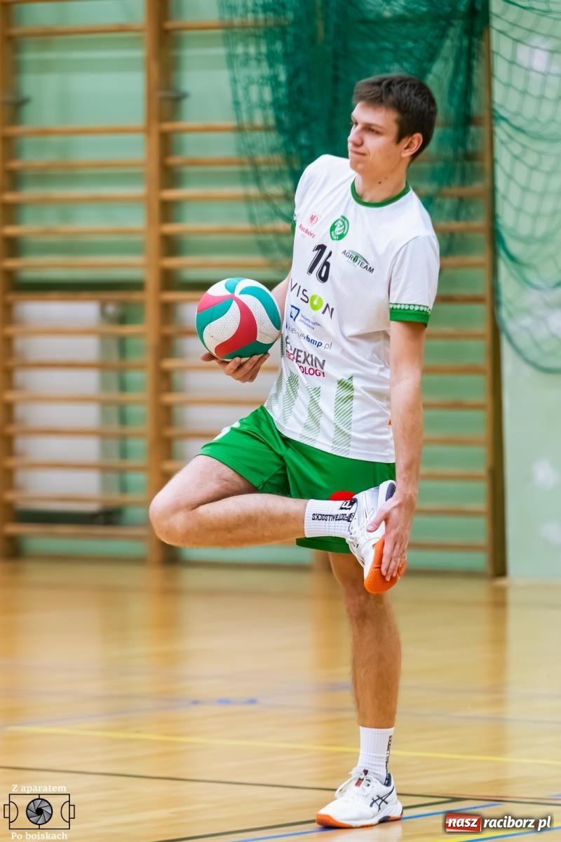 Zdjęcie w galerii na portalu naszraciborz.pl: Ostatni domowy mecz po myśli Klubu Siatkarskiego Racibórz [FOTO] wiadomości z regionu
