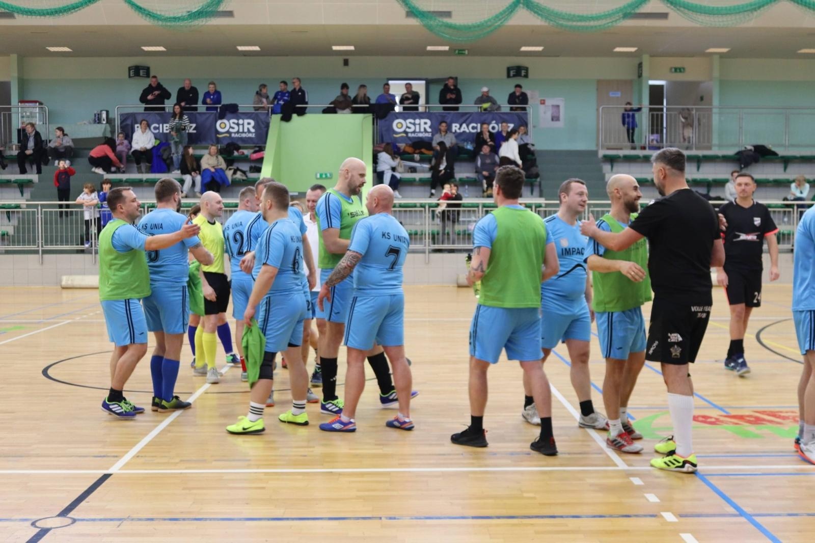 Zdjęcie w galerii na portalu naszraciborz.pl: Rodzice rocznika 2019/20 mistrzami Akademii Rodziców [FOTO] wiadomości z regionu