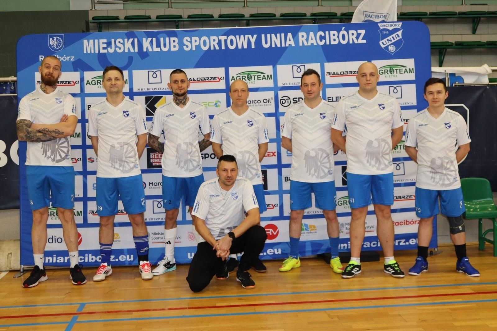 Zdjęcie w galerii na portalu naszraciborz.pl: Rodzice rocznika 2019/20 mistrzami Akademii Rodziców [FOTO] wiadomości z regionu