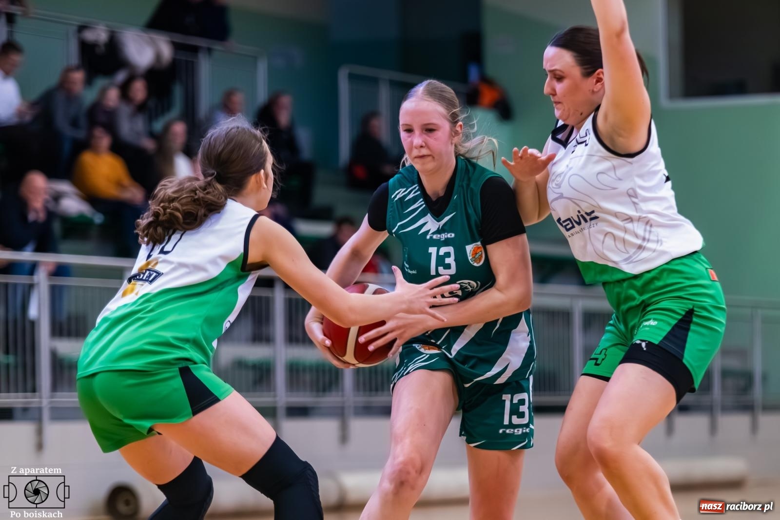 Zdjęcie w galerii na portalu naszraciborz.pl: Olimpia bardzo długo się męczyła, ale ostatecznie zwyciężyła [FOTO i WIDEO] wiadomości z regionu