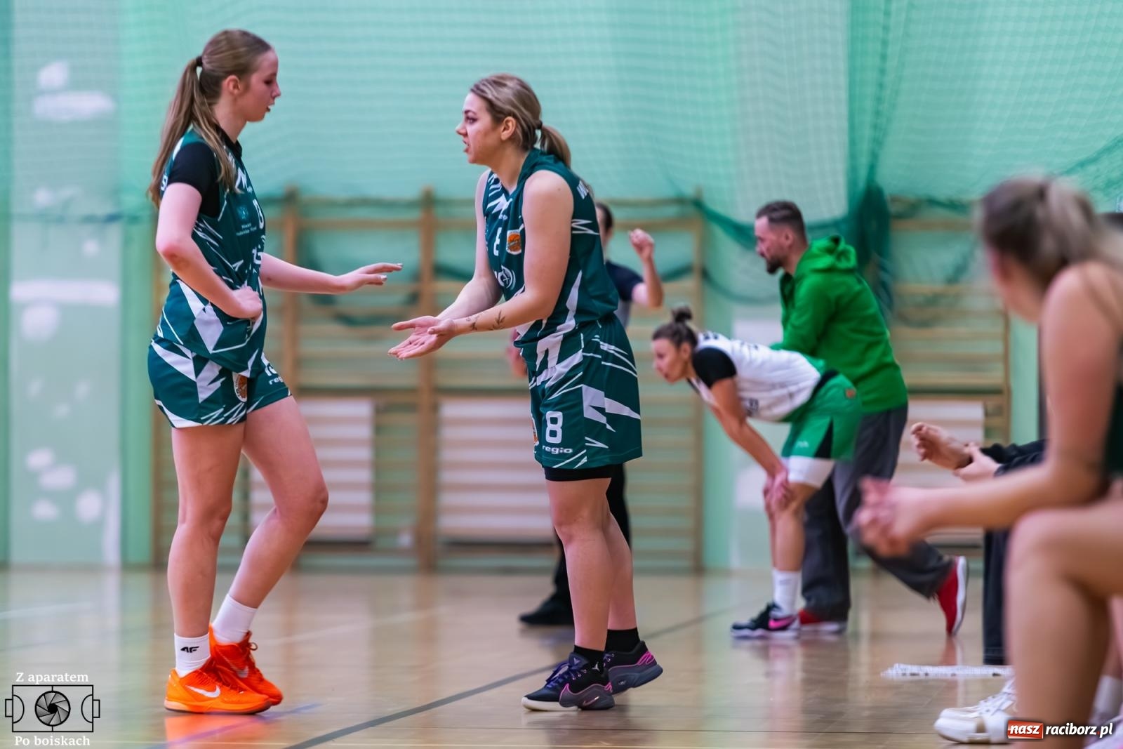 Zdjęcie w galerii na portalu naszraciborz.pl: Olimpia bardzo długo się męczyła, ale ostatecznie zwyciężyła [FOTO i WIDEO] wiadomości z regionu