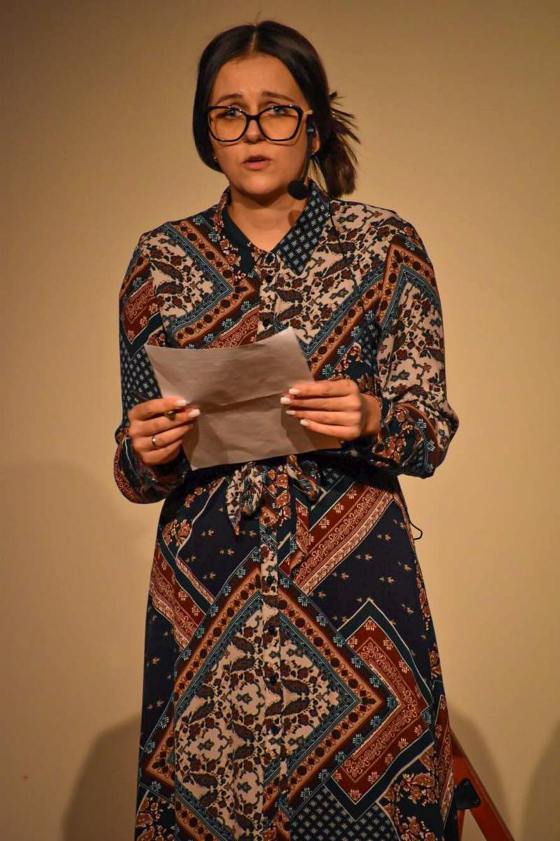 Zdjęcie w galerii na portalu naszraciborz.pl: Teatralna niedziela na Zamku Piastowskim. STÓŁ poruszył widzów wiadomości z regionu