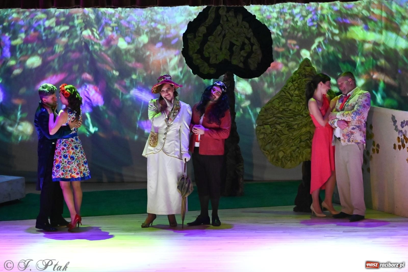 Zdjęcie w galerii na portalu naszraciborz.pl: Hrabina Marica porwała publiczność. Operetkowy wieczór pełen muzyki i tańca wiadomości z regionu