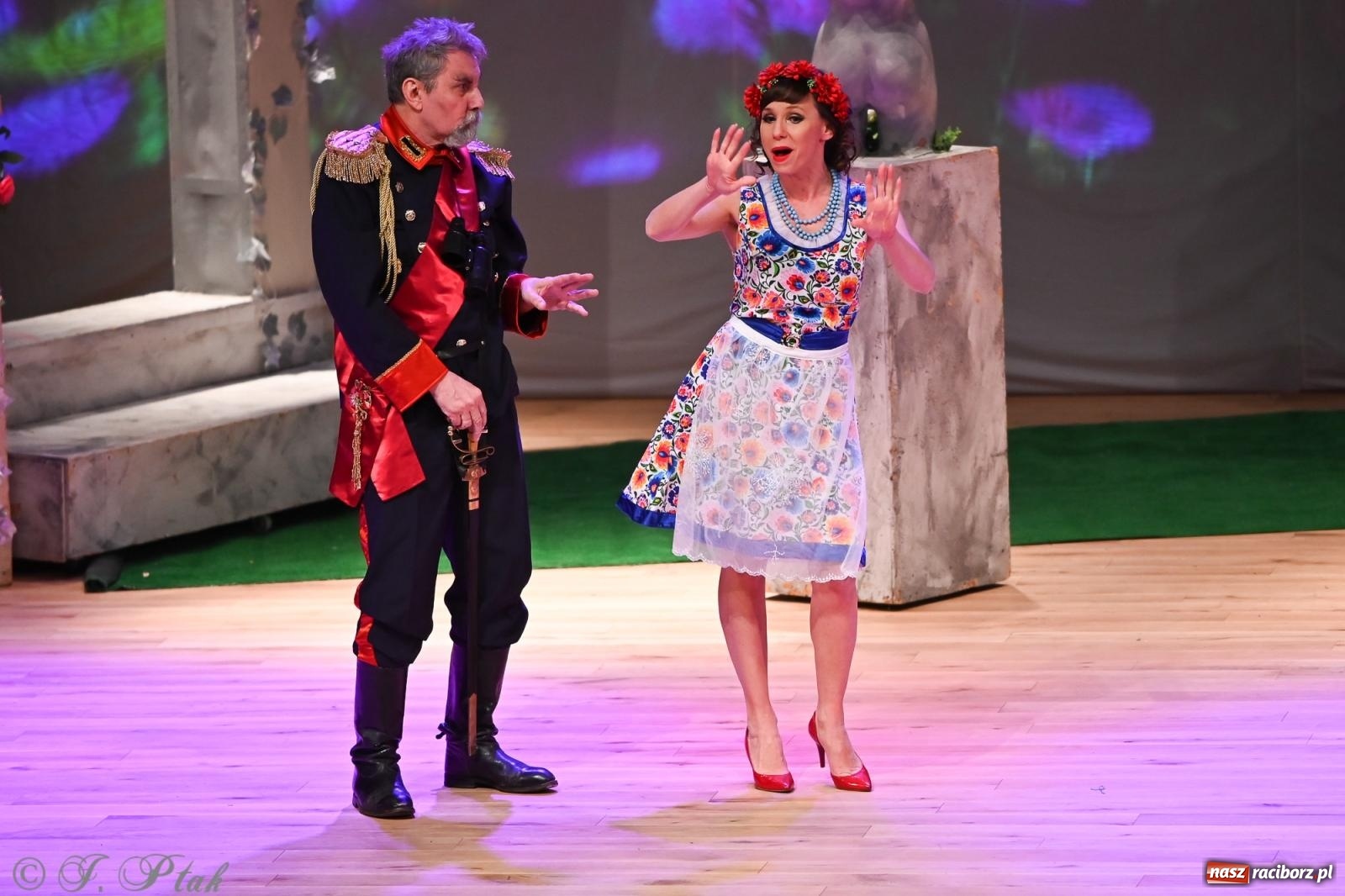 Zdjęcie w galerii na portalu naszraciborz.pl: Hrabina Marica porwała publiczność. Operetkowy wieczór pełen muzyki i tańca wiadomości z regionu