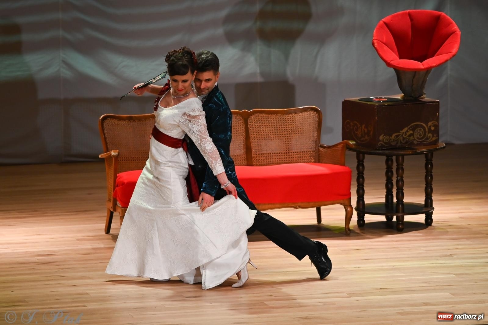 Zdjęcie w galerii na portalu naszraciborz.pl: Hrabina Marica porwała publiczność. Operetkowy wieczór pełen muzyki i tańca wiadomości z regionu