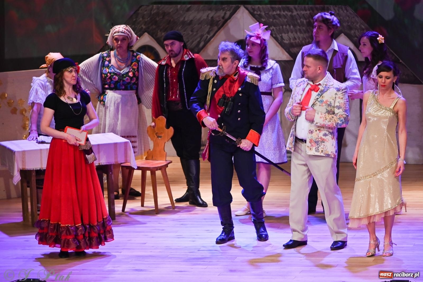 Zdjęcie w galerii na portalu naszraciborz.pl: Hrabina Marica porwała publiczność. Operetkowy wieczór pełen muzyki i tańca wiadomości z regionu